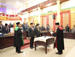 Dilantik Dua Pimpinan DPRD Kota Pariaman Defenitif Masa Jabatan 2024-2029