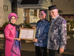 Makin Serius Tingkatkan Produksi Gambir, Gubernur Mahyeldi Siapkan Pergub Tata Niaga Produk Turunan