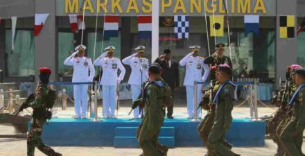 Khidmat dan Meriah Peringatan HUT ke-79 TNI AL Di Tanah Papua