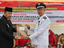 30 Nagari di Agam Terima Lencana Desa Mandiri