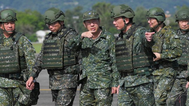 Latihan Militer China