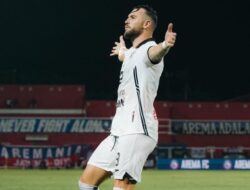 Laga Seru! Persija Ditahan Imbang Arema di Babak Pertama dengan Skor 1-1