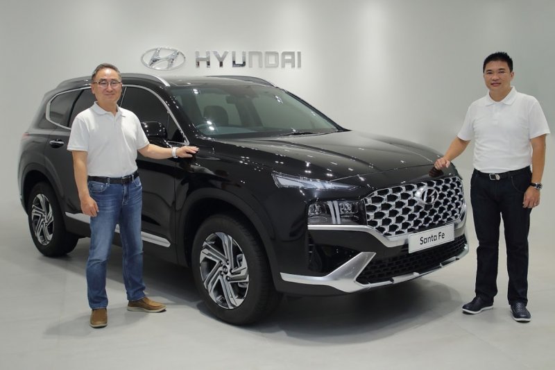Hyundai Santa Fe 2021.