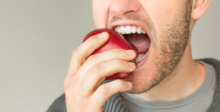 Dapatkan Kesehatan Optimal dengan Makan Apel Setiap Hari