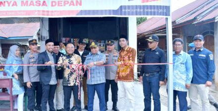 Resmikan Kampung Pengawas Pemilihan, Sekab Agam Minta Warga Kawal Proses Demokrasi