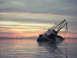 14 Orang Masih Hilang Setelah Kapal Sea Story Tenggelam di Laut Merah