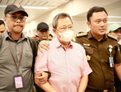 Hendry Lie Ditahan Usai Buron Kasus Korupsi Timah Senilai Rp300 Triliun