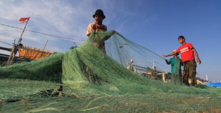 Prabowo Subianto Umumkan Penghapusan Utang UMKM dan Nelayan