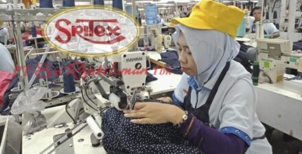 Sritex Kehabisan Stok Bahan Baku