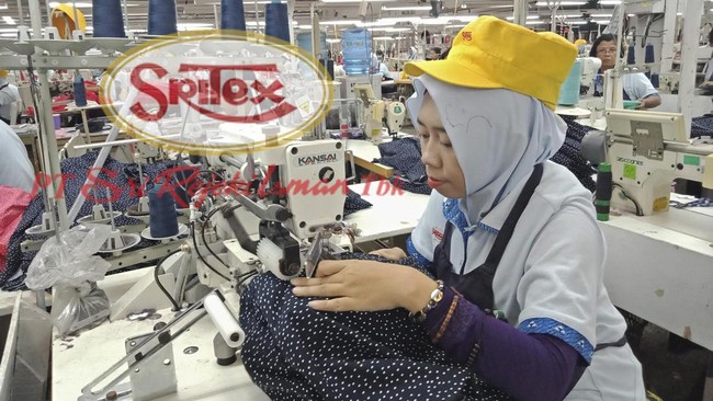 Sritex Kehabisan Stok Bahan Baku