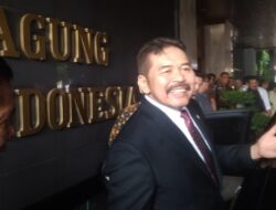 IPW Pertanyakan Pernyataan Jaksa Agung Soal Pengepungan Brimob di Kejagung