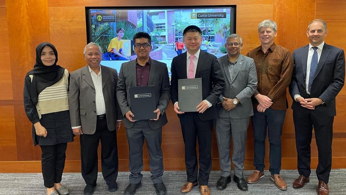 FT UI Kerja Sama Gelar Ganda dengan FT University of Sydney.