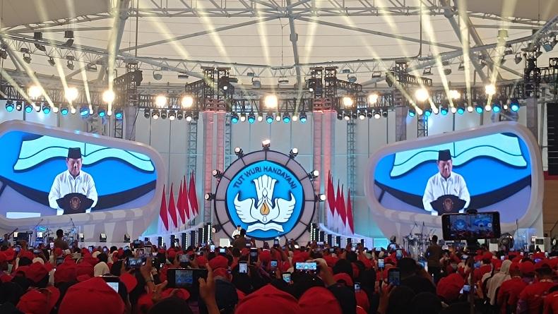 Presiden Prabowo Subianto menghadiri acara Hari Guru Nasional 2024