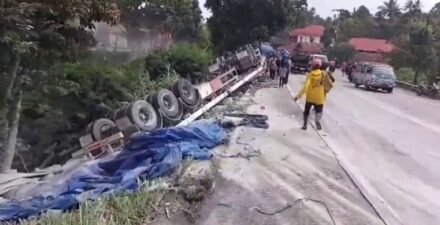 Kecelakaan Truk Semen di Solok, Rem Blong Diduga Penyebabnya