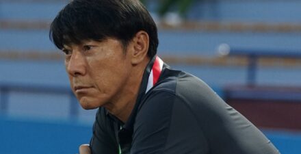Shin Tae-yong kala melatih Timnas Indonesia.