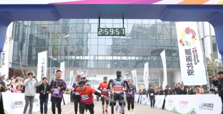 Tiangong, Robot Humanoid Pertama Lari Half Marathon Tanpa Kabel