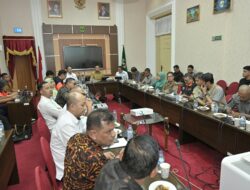 Gunung Marapi Naik Status Jadi Siaga, Plt Gubernur Audy Joinaldy Minta Warga Tak Beraktivitas dalam Radius 4,5 KM