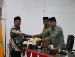 Fraksi DPRD Tanah Datar Sampaikan Pemandangan Umum Terhadap Ranperda APBD 2025