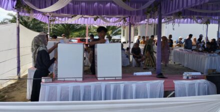 Ratusan Masyarakat Aceh Singkil Ikuti Simulasi Pencoblosan Surat Suara Pilkada