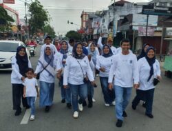 HUT KORPRI ke 53, ASN Pemko Payakumbuh Lakukan Jalan Sehat
