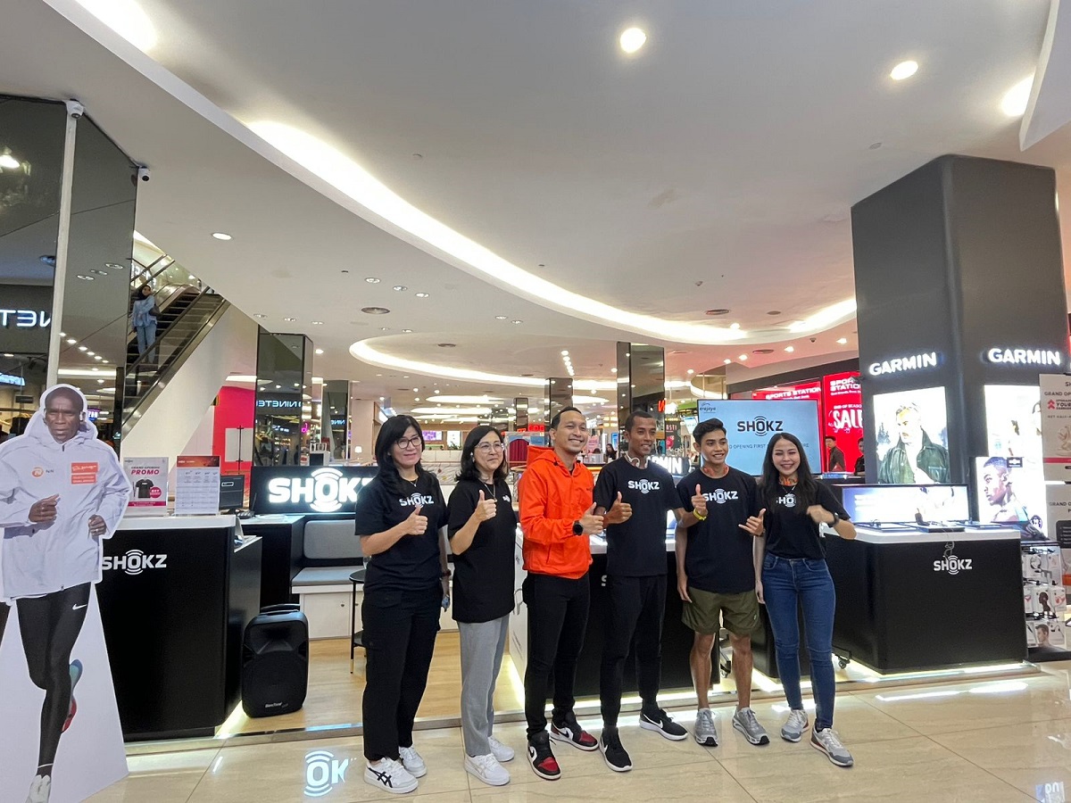 Erajaya resmikan gerai Shokz pertama di Indonesia