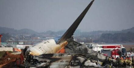 Pesawat Jeju Air Terbakar di Bandara Muan