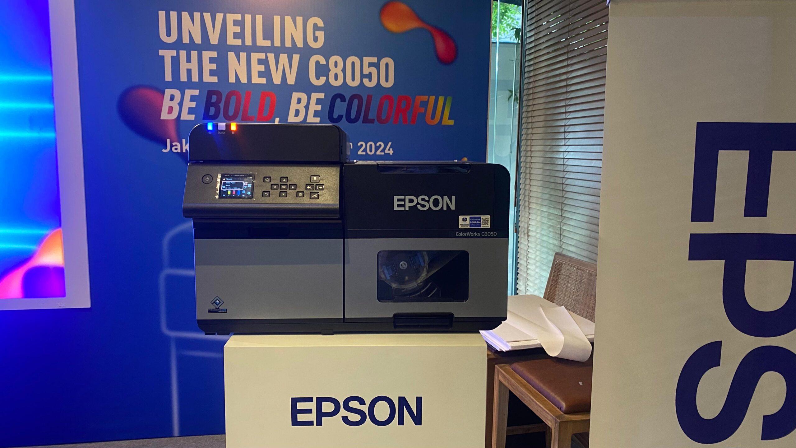 Epson luncuruan printer label terbaru, CW-C8050.