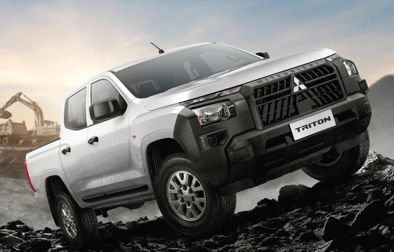 Mitsubishi All New Triton siap taklukan segala medan.