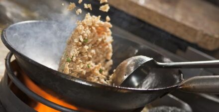 Nasi Goreng Masuk Daftar Makanan Kaki Lima Terpopuler di Dunia