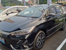 BYD M6 Dominasi Pasar Mobil Listrik di Indonesia pada November 2024