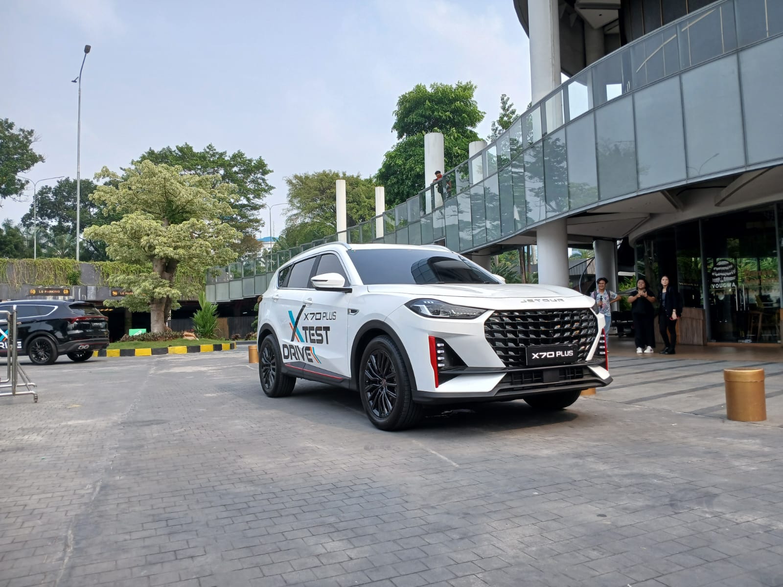 Alasan Jetour Fokus Pasarkan Mobil Bensin Ketimbang Listrik