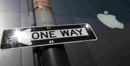 Apple Tak Datang ke Indonesia, Tawarkan Investasi Rp16 Triliun Hanya Lewat WA