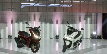 PT Astra Honda Motor meluncurkan New Honda PCX 160.