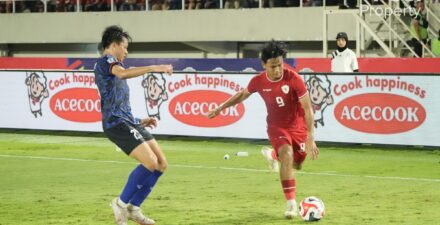 Hokky Caraka (9) termasuk pemain yang layak dicadangkan pada laga Timnas Indonesia vs Timnas Filipina di Piala AFF 2024