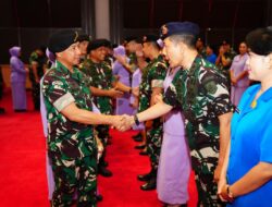 Panglima TNI Terima Laporan Korps Kenaikan Pangkat 16 Perwira Tinggi TNI