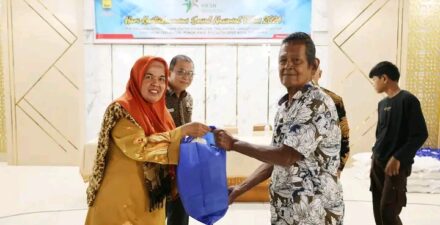 Pemkot Pariaman serahkan Bansos Jenis Permakanan kepada 350 KPM di Pariaman Utara