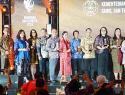 Gold Winner dari Mendiktisaintek!! UKSW Raih Anugerah Diktisaintek 2024 Bidang Kerja Sama