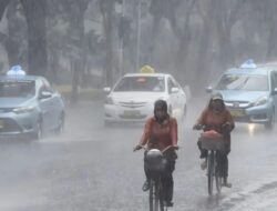 Cuaca Hujan Petir Diperkirakan Mewabah di Sumatra, Jawa, dan Kalimantan