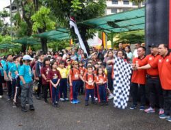 SD Agnes Rayakan Ulang Tahun ke-125 dengan Jalan Santai
