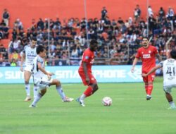 Bali United Bangkit, Bungkam Semen Padang 5-1