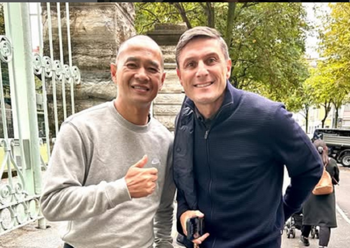 Kurniawan Dwi Yulianto (kiri) calon kuat asisten pelatih lokal Patrick Kluivert di Timnas Indonesia.