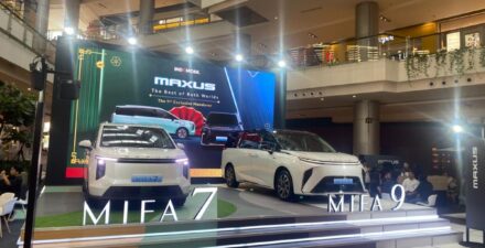 Maxus Resmi Serahkan Unit Perdana MIFA 7 dan MIFA 9 kepada Pelanggan di Jakarta