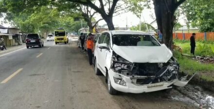 Jalan Licin Picu Kecelakaan Beruntun di Ngawi-Magetan