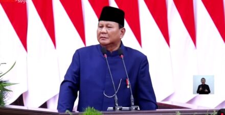 Prabowo Ingin Tukang Bakso hingga Penjual Sayur Punya Rumah