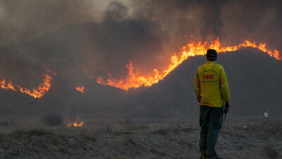 Kebakaran Besar di California