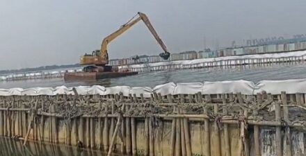 Pagar Laut Misterius di Bekasi