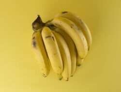 Hati-Hati! Ini Daftar Buah dengan Kandungan Kalori Tinggi yang Perlu Dibatasi Saat Diet