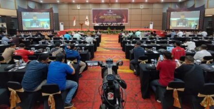 KPU Padang Tetapkan Fadly-Maigus sebagai Pemenang Pilkada 2024