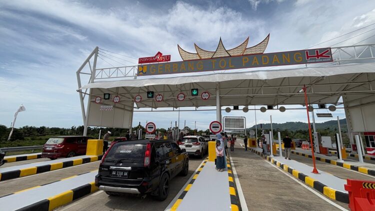 Tol Padang-Pekanbaru