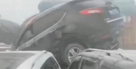 100 Kendaraan Terlibat Kecelakaan